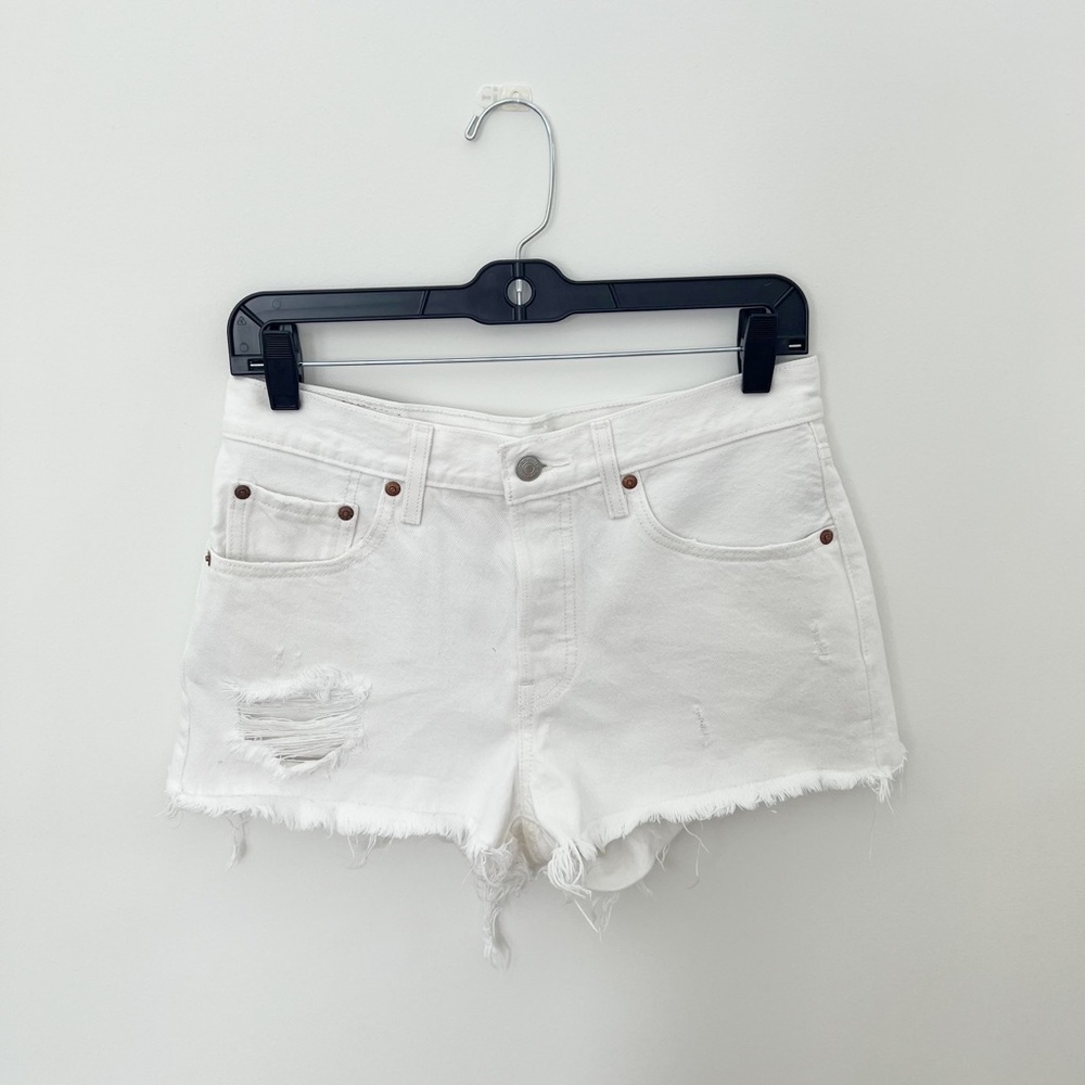 LEVI'S 501 Denim Short in Pearly White